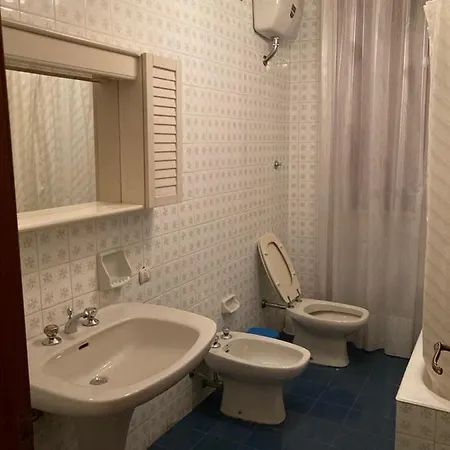 Quadrilocale Fiordaliso Apartment *